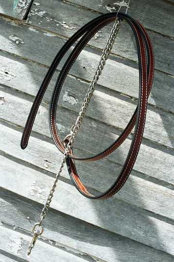013_10-1.jpg - Leather lead with chain.